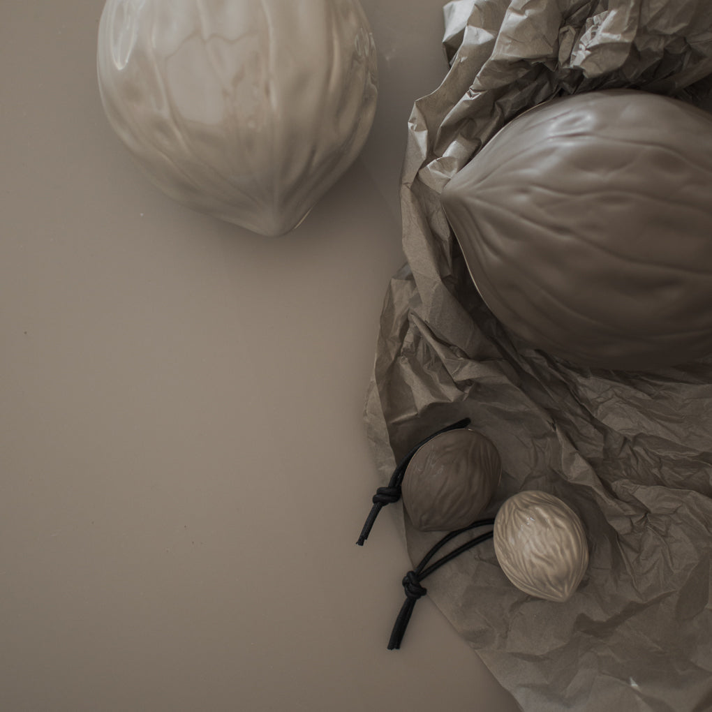 Dekoanhänger Walnuss