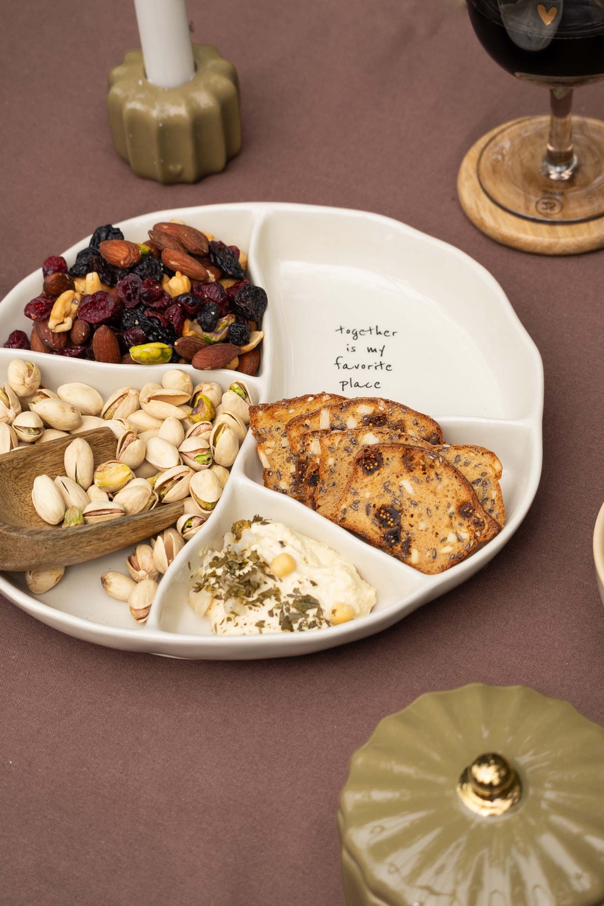 Snackboard FAVORITE PLACE
